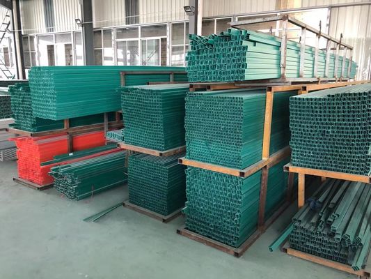 10 القطب PVC الإسكان 660V رافعة السفر العلوية